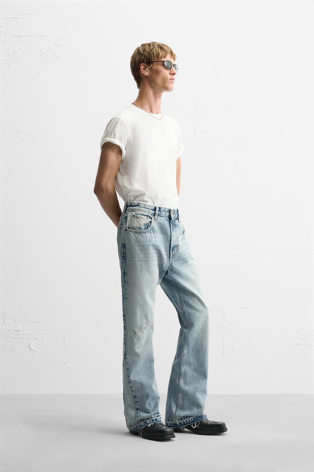 Джинсы flared fit