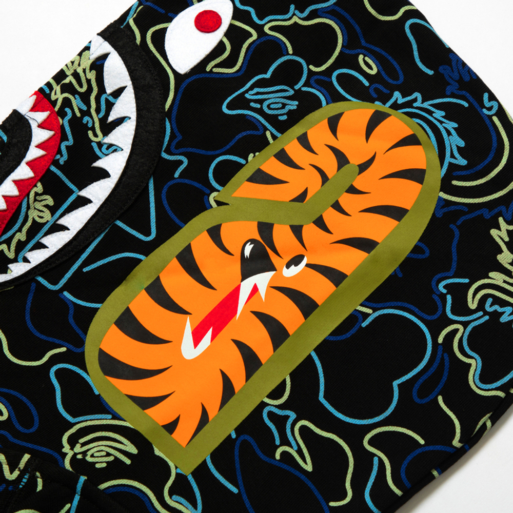 A Bathing Ape Bathing Ape X 88rising Collaboration Свитшот синий