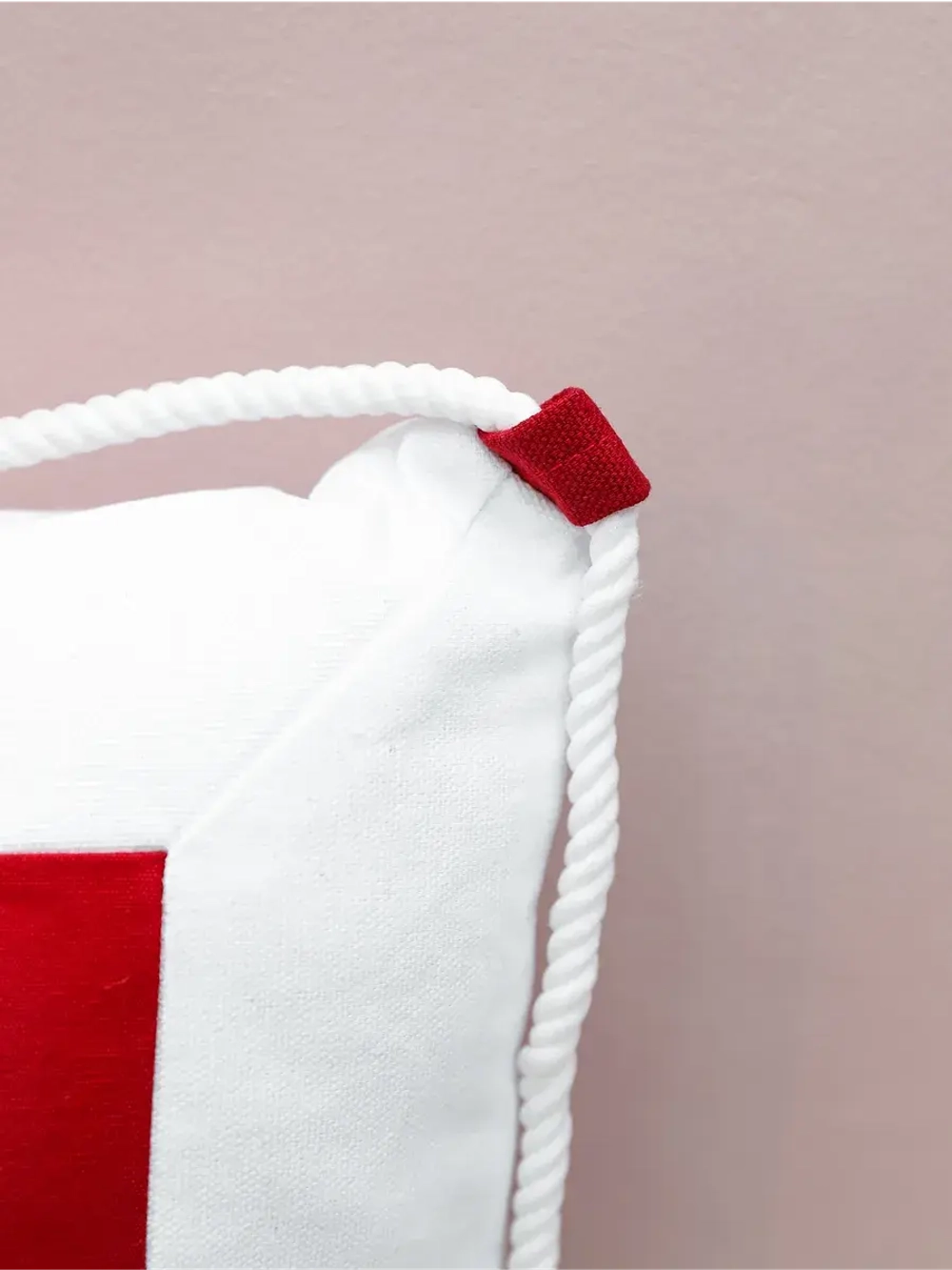 Подушка декоративная 40*40 см