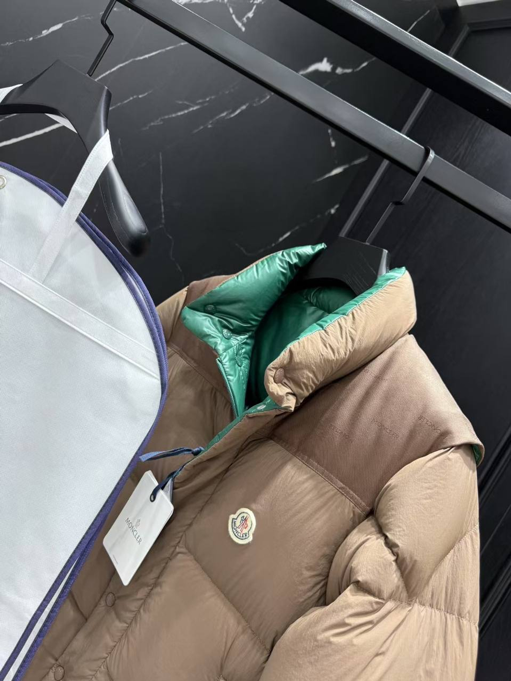 Двухсторонний пуховик-трансформер Moncler