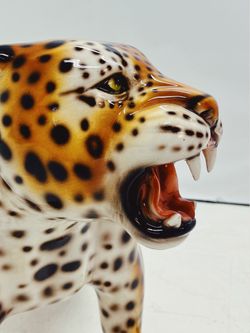 Boxer Скульптура интерьерная "Леопард"