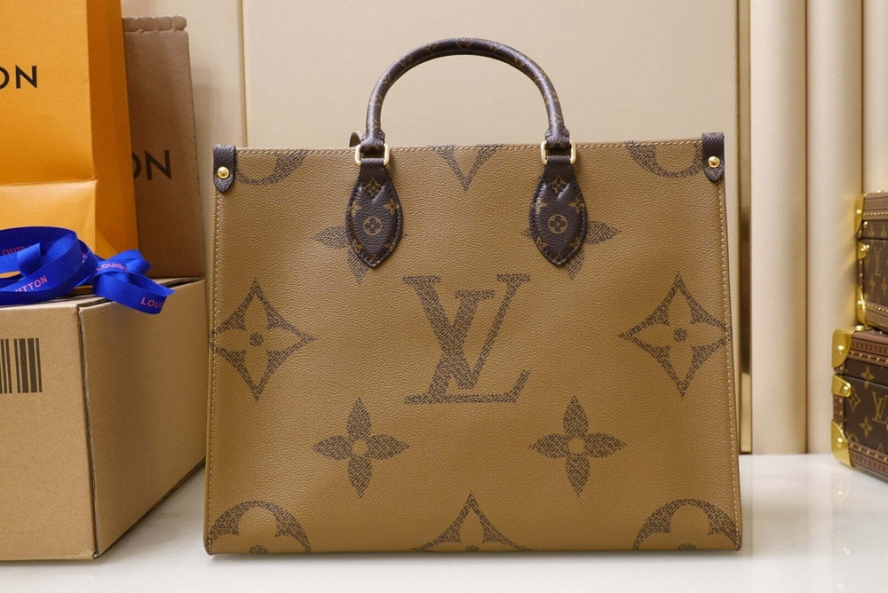 Louis Vuitton Onthego MM
