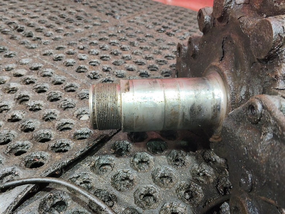 Балка передняя в сборе