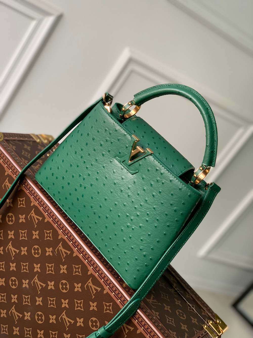 Louis Vuitton Capucines BB