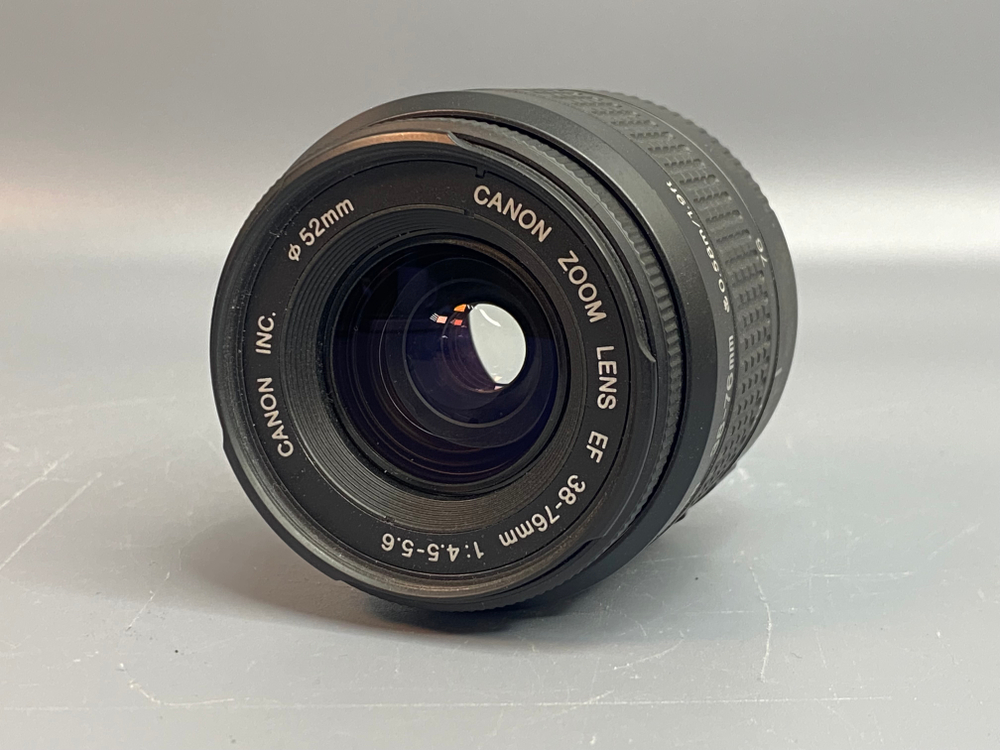 Canon EOS 3000 kit EF 38-76mm 4.5-5.6