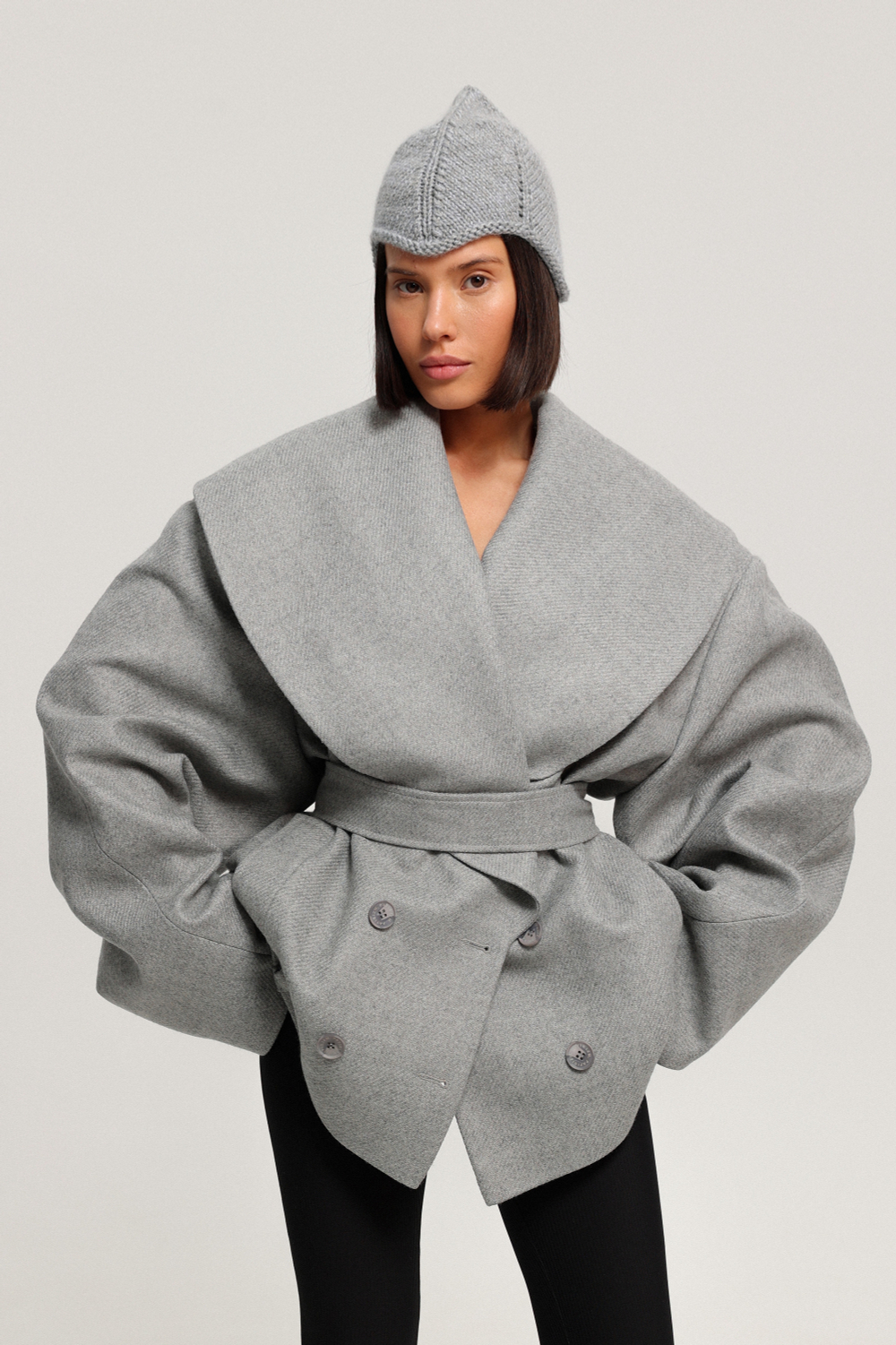 Пальто с округлым воротником