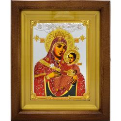 Вифлеемская икона Божией Матери в серебряном окладе, в деревянном киоте.