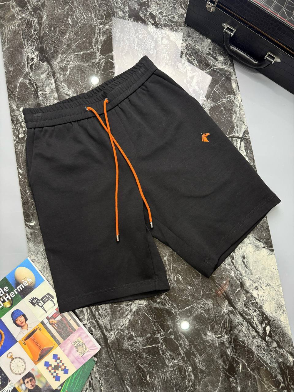 Шорты Hermes