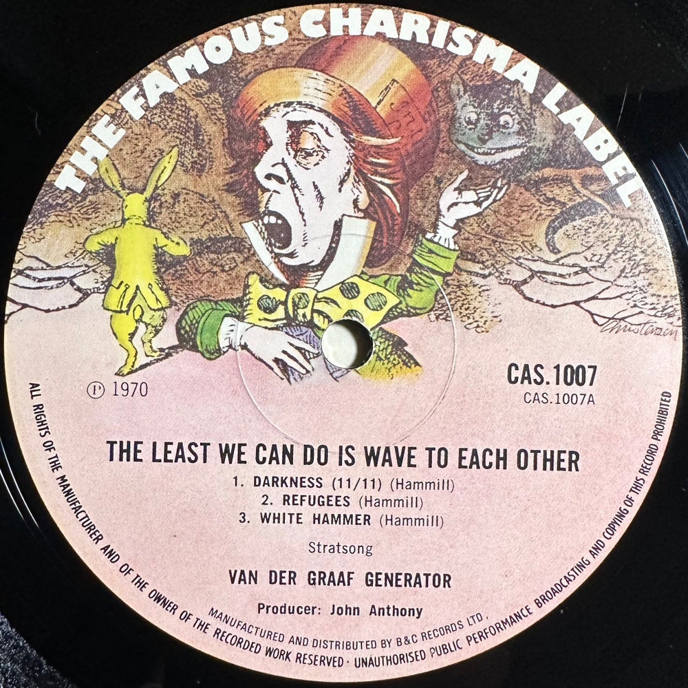 Van Der Graaf Generator - The Least We Can Do Is Wave To Each Other