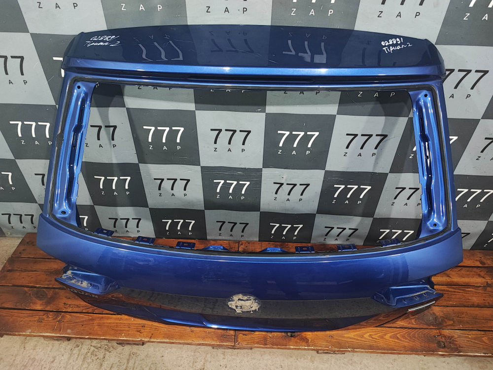 Крышка багажника Volkswagen Tiguan 2 16-20 Б/У Оригинал 5NA827159E