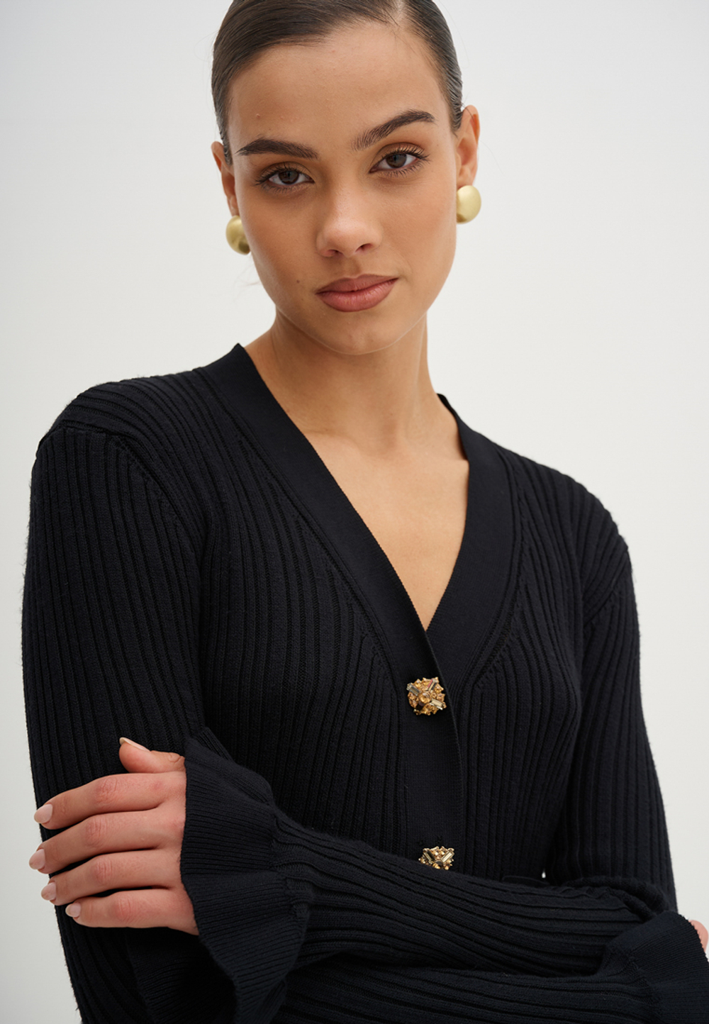 Костюм трикотажный с юбкой черного цвета