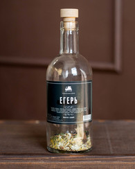 Набор настойки "Егерь" 0.5 л. в бутылке