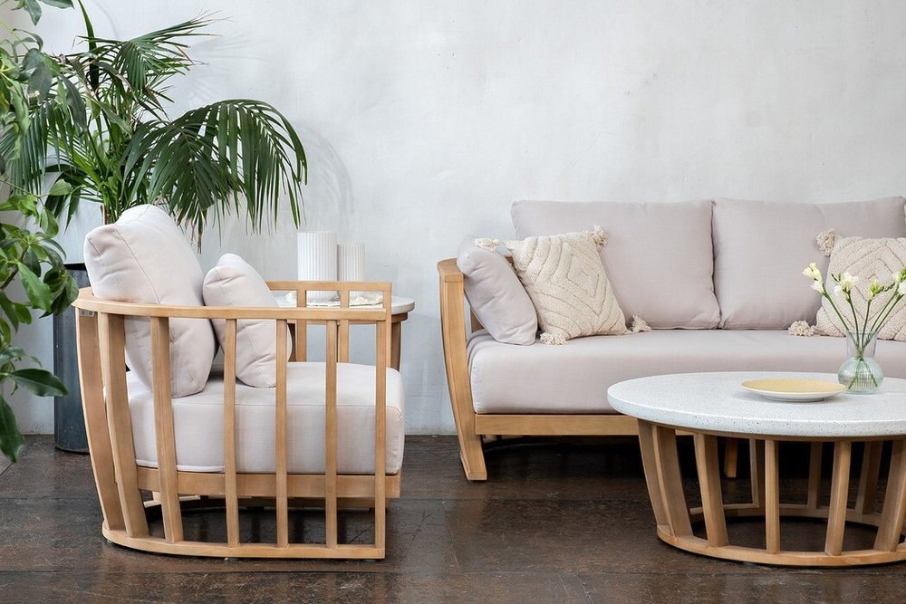 Кресло из акации WOODLAND