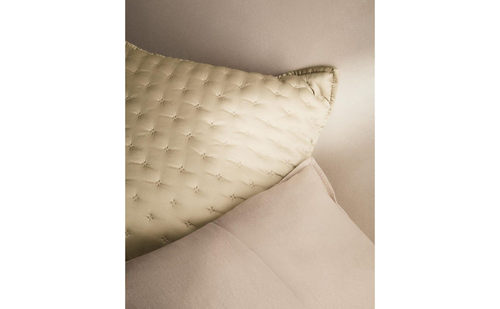 Zara Home наволочка декоративная из полиэстера, шампань