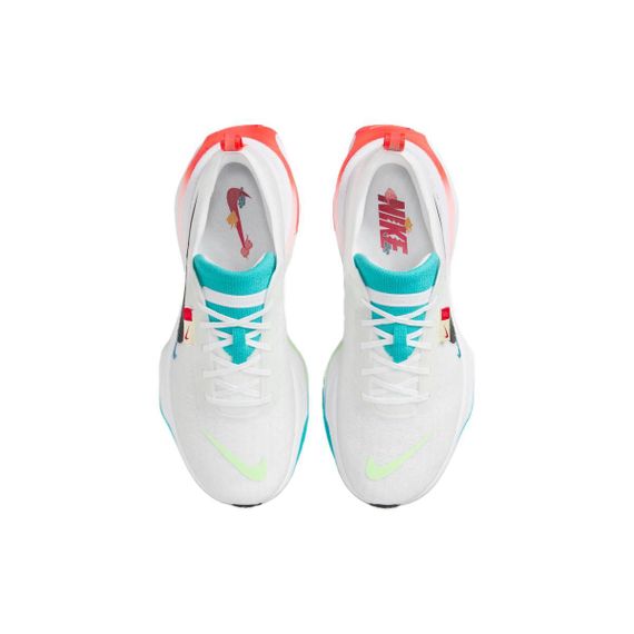 NIKE Invincible 3 Беговые кроссовки Низкие Белые, черные, синие Мужские