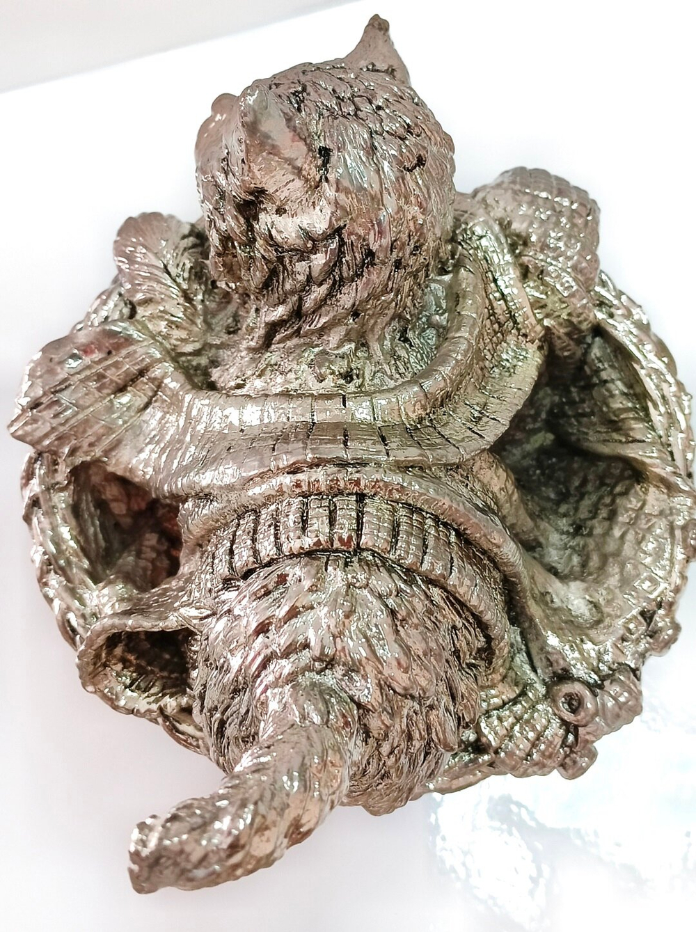 Декоративная статуэтка с посеребрением