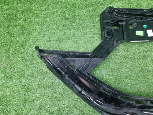 Накладка бампера правая Voyah Passion (2022-н.в.)