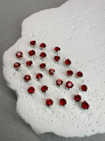 Шатоны 4 мм, Красный в серебре, 25 шт