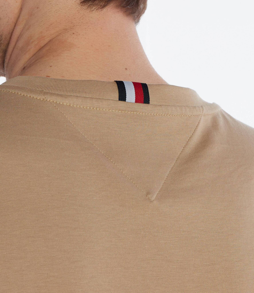 Футболка HILFIGER TRACK GRAPHIC Tommy Hilfiger - бежевый(MW0MW34429)