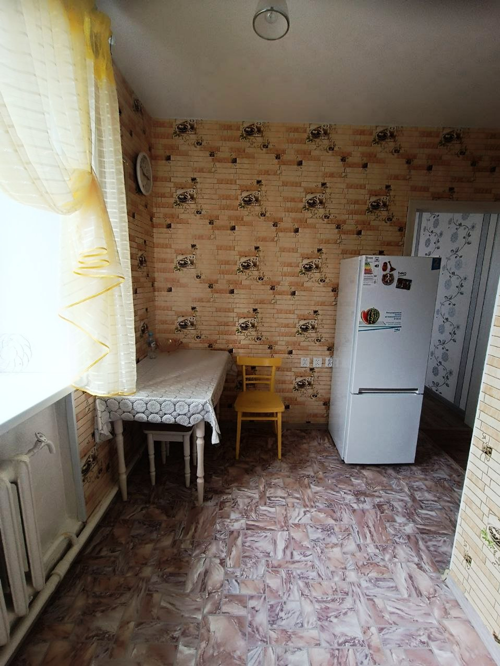 2 к.кв., п.Шексна, ул.Дзержинского,1