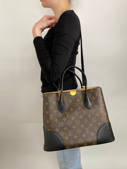 Сумка Louis Vuitton