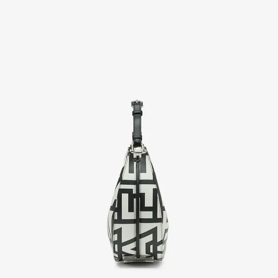 Двухцветная сумка Fendi из кожи наппа от Marc Jacobs