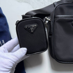 Сумка-мессенджер Prada