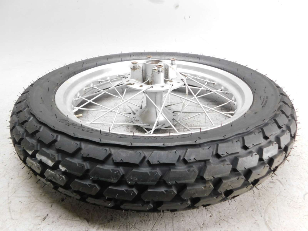 Колесо переднее Suzuki VanVan 200 NH41A