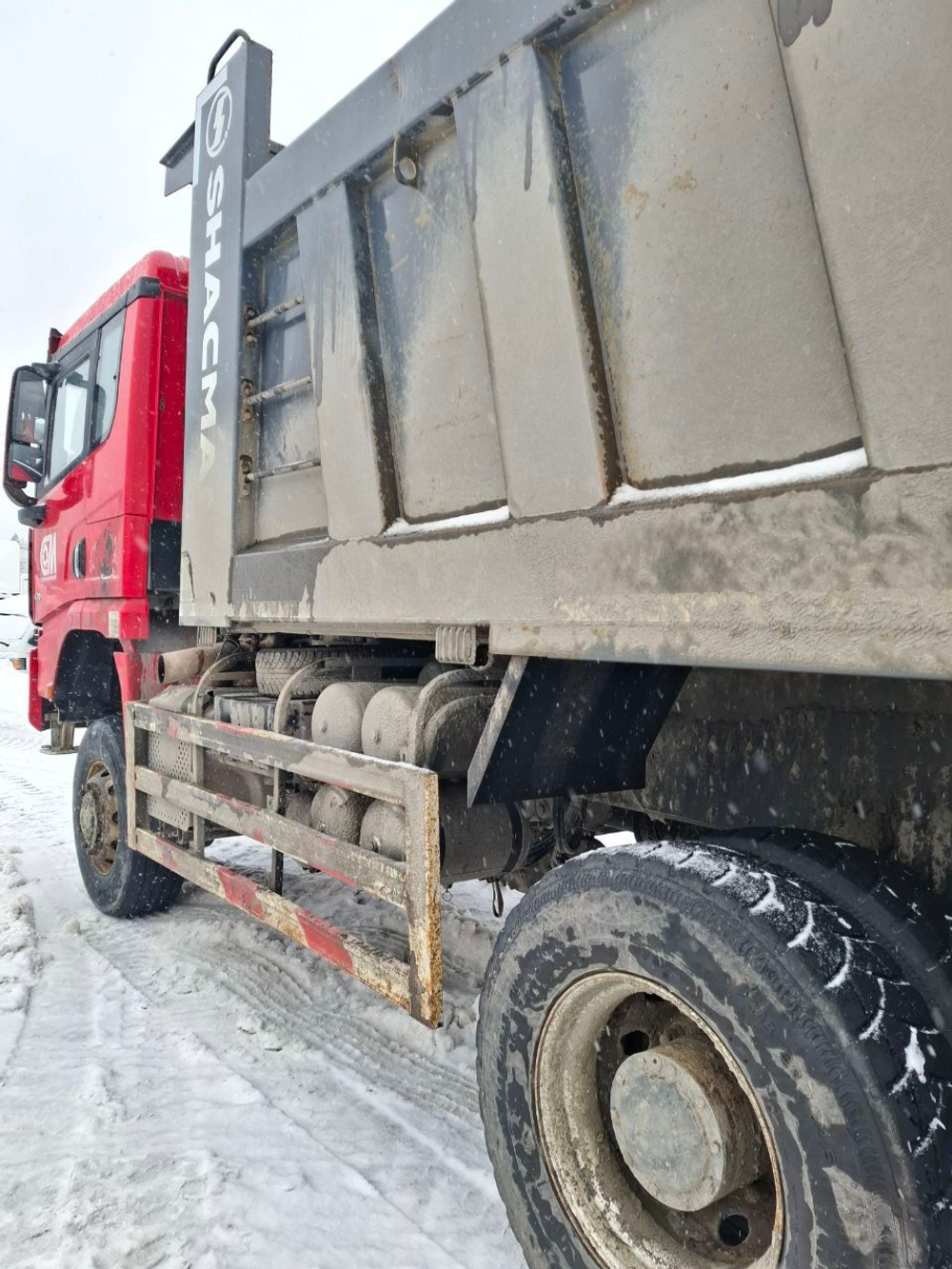 Shacman (Shaanxi) SX* 6x6 Самосвал SX32586V385 (Дизельный, 11,6 л, 423 л.с., МТ)