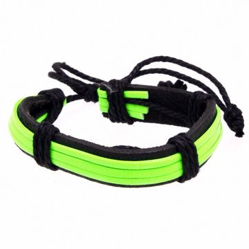 Фенечка - 18 (зеленая вставка)