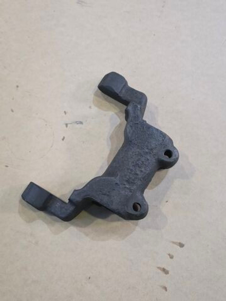 Вилка сцепления ЯМЗ-656, 658 (корзина 183-05, 184-05) (D 32) АВТОДИЗЕЛЬ