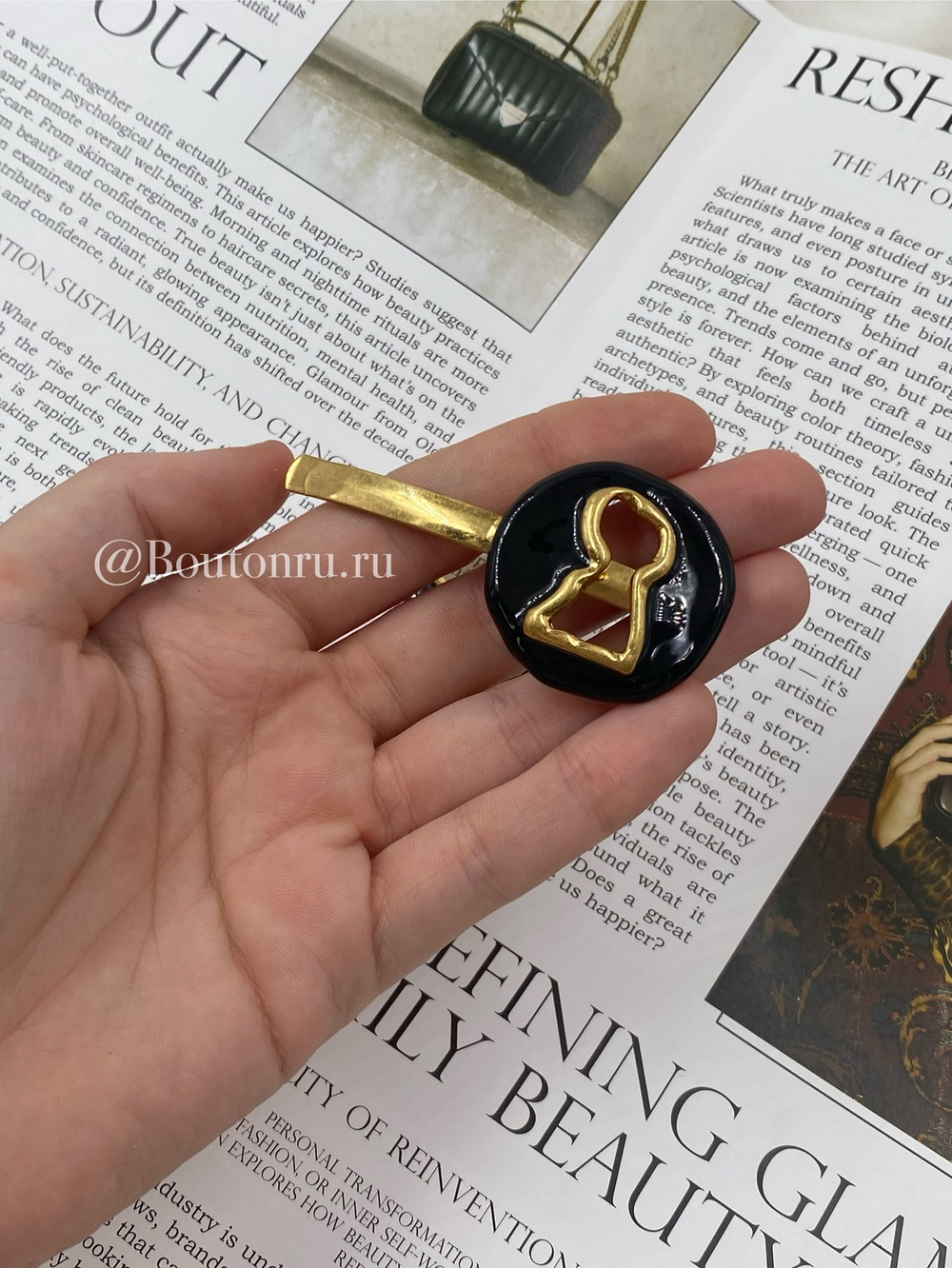 Заколка "Замочная скважина" золотистая с черной эмалью Скиапар. состаренный эффект винтаж