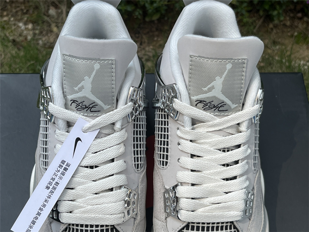 Air Jordan 4 AQ9129-001