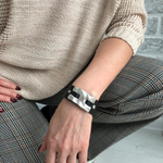 Браслет кожа с пластиной буквой Н