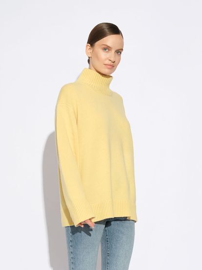 Женский свитер желтого цвета из 100% кашемира - фото 4
