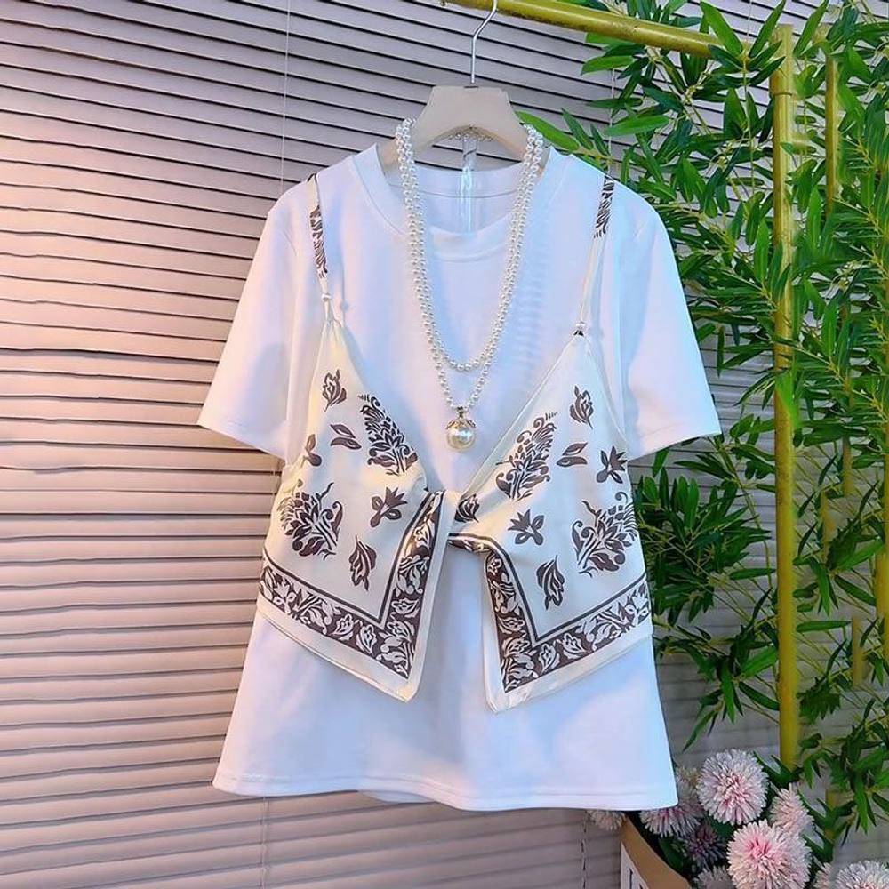 Женская футболка