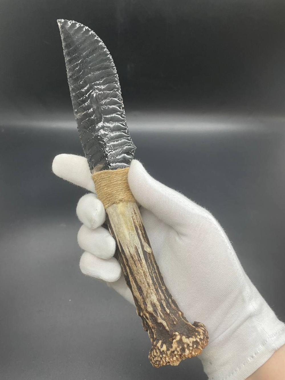 Нож обсидиановый с рукоятью из рога косули 24 см