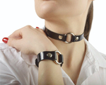 Черный лаковый чокер с металлическим колечком (Цвет: черный)