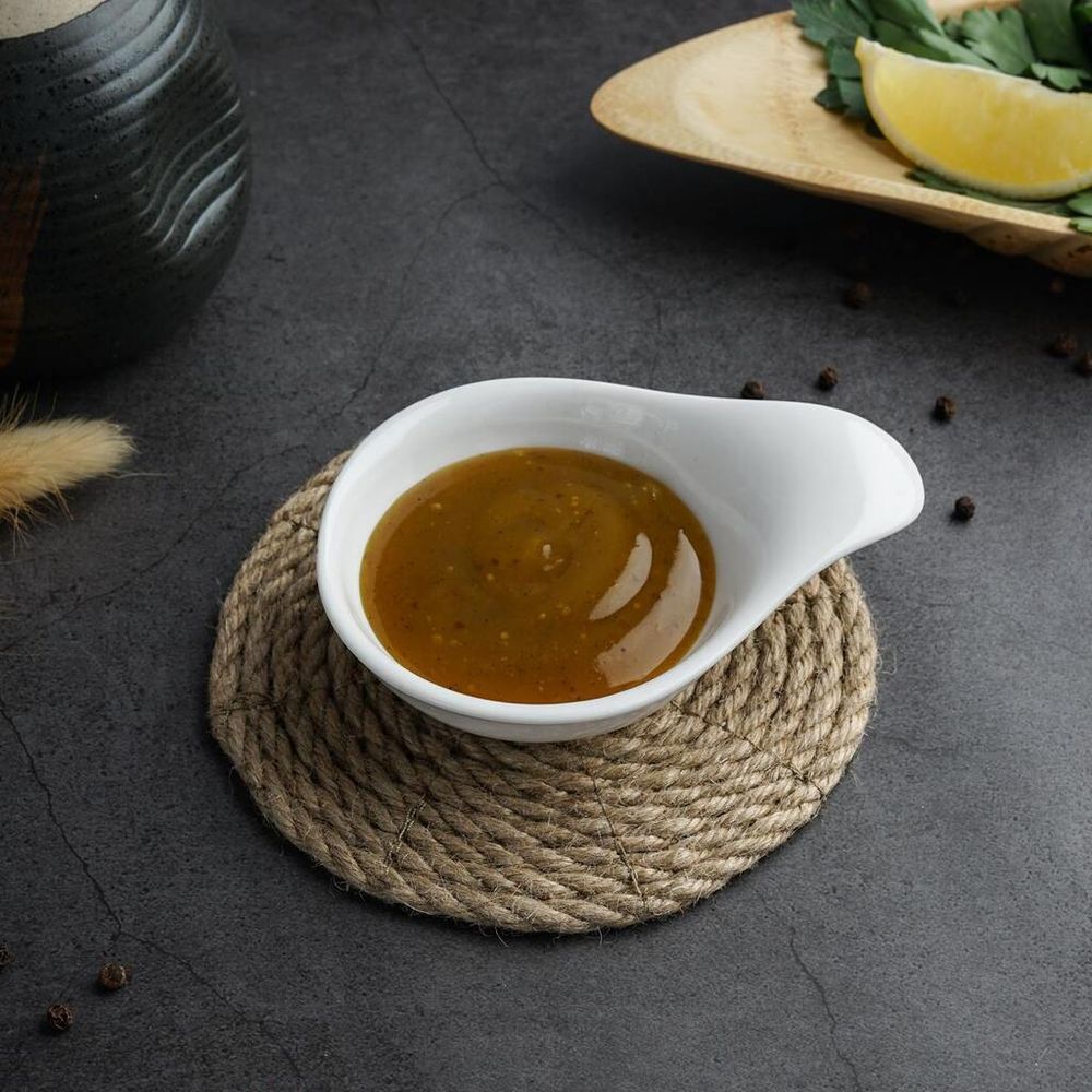 Соусник 40 мл 10,5*8 см h3 см Mini Mix с ручкой белый фарфор P.L. Proff Cuisine [6]