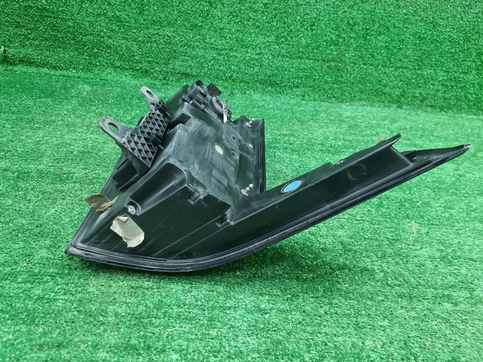 Фонарь правый Range Rover Vogue 4 L405 (2012-2017)