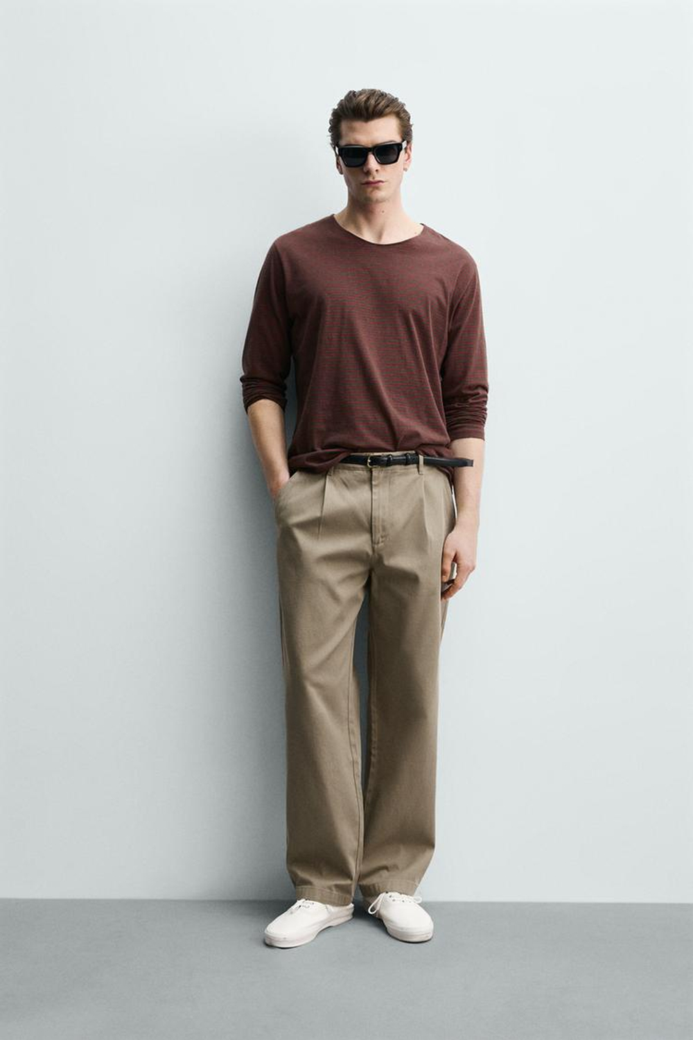 ZARA БРЮКИ ЧИНОС RELAXED FIT СО СКЛАДКАМИ, БЕЖЕВЫЙ