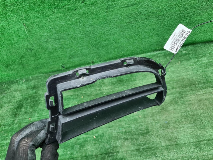 Решетка переднего бампера Mini Hatch F56 13-21 JCW