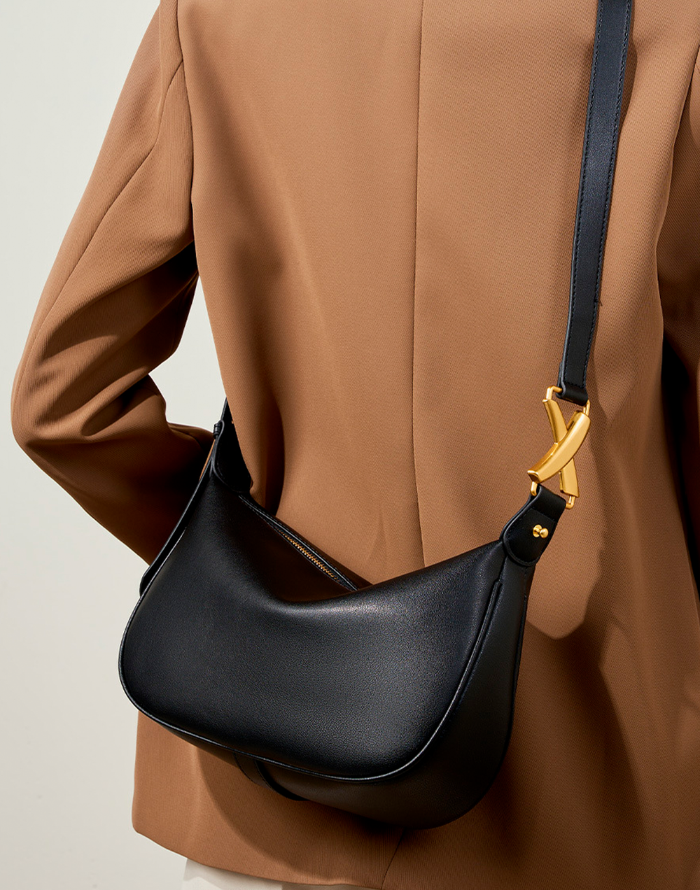 Сумка XOXO LEGENDS ГРААЛЬ | Черный