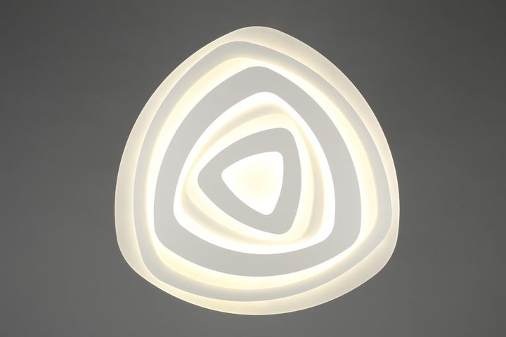 Потолочная светодиодная люстра Omnilux Clanezzo OML-07107-260