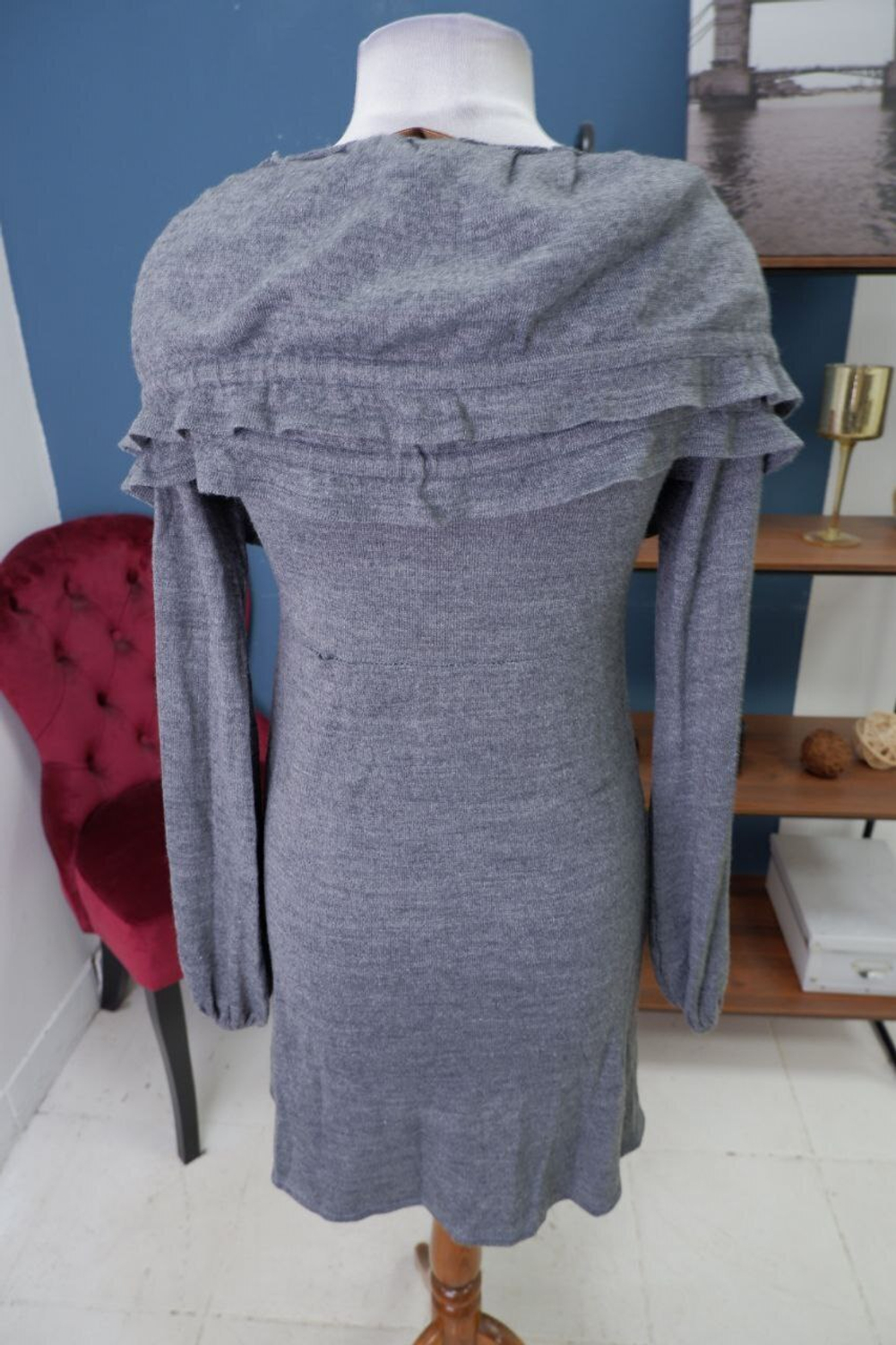 Платье Karton интересное 40 размер