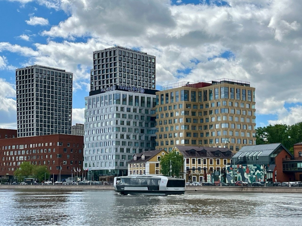 «Речной код Нагатино: мифы и реальность города на воде» - круглогодичная экскурсия на электросудне по Москве-реке.