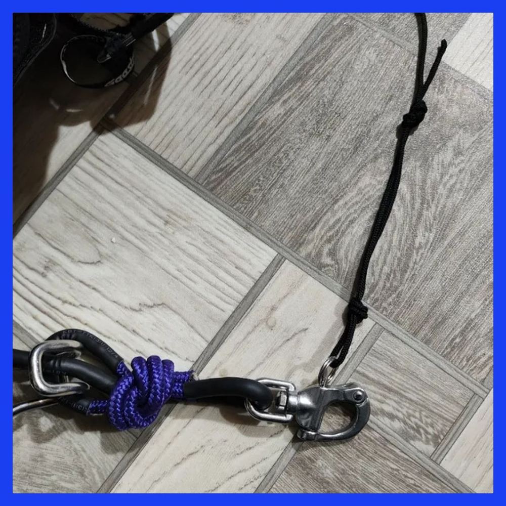 Карабин фаловый быстроразъемный с вертлюгом, 87 мм.