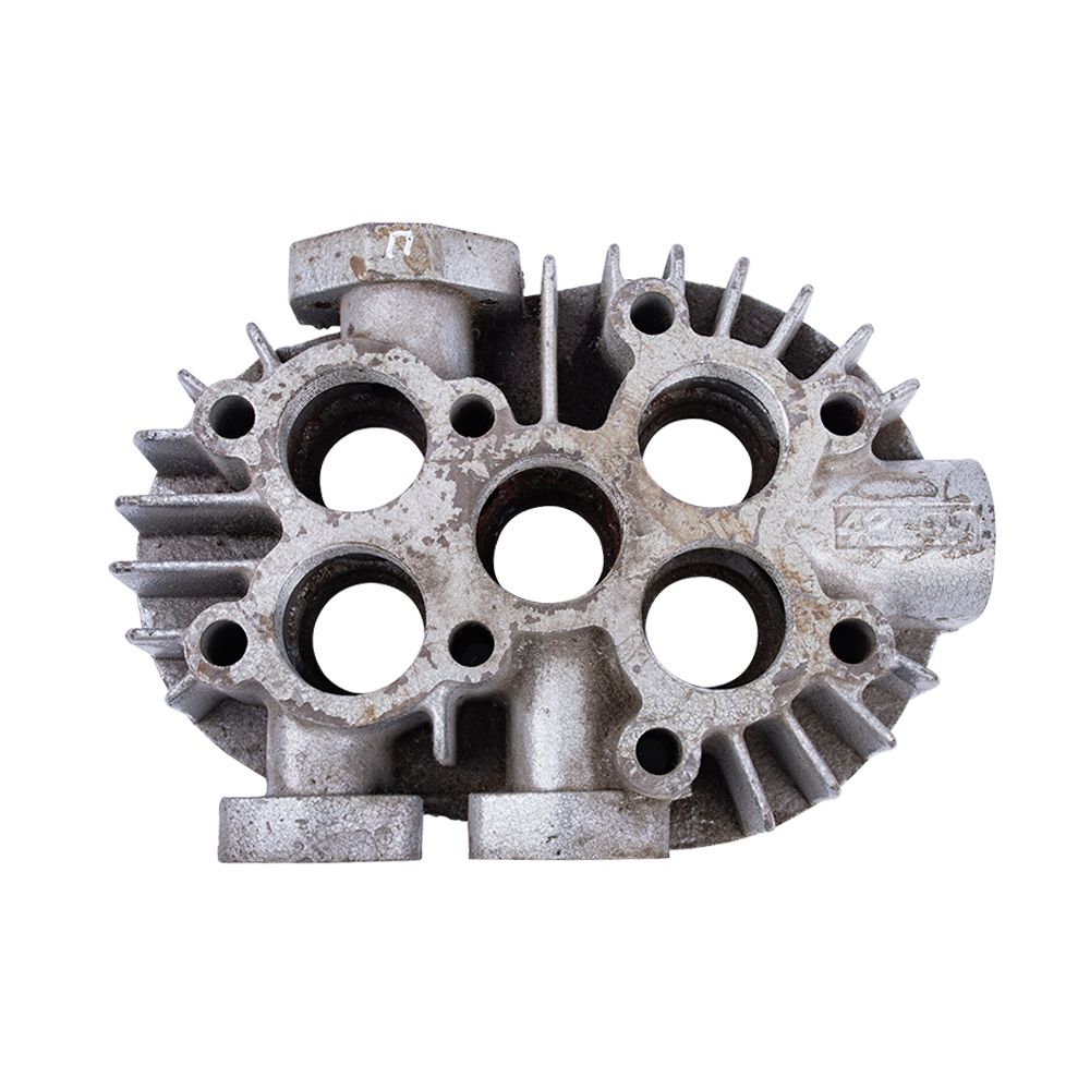 Головка 21122005 блока цилиндров Remeza M12 правая LT 100