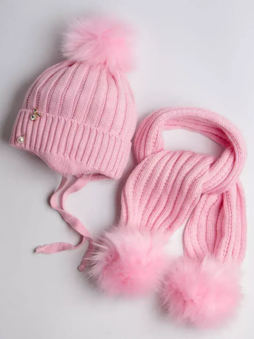 Шапка для девочки зимняя вязаная и шарф