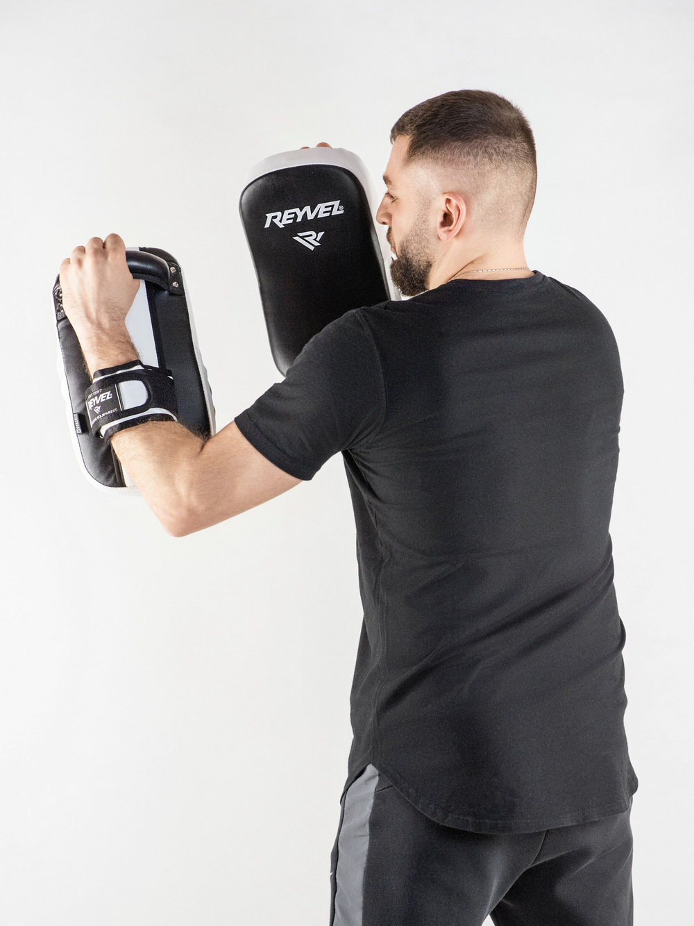 Пэды Мини Reyvel -винил. Пара